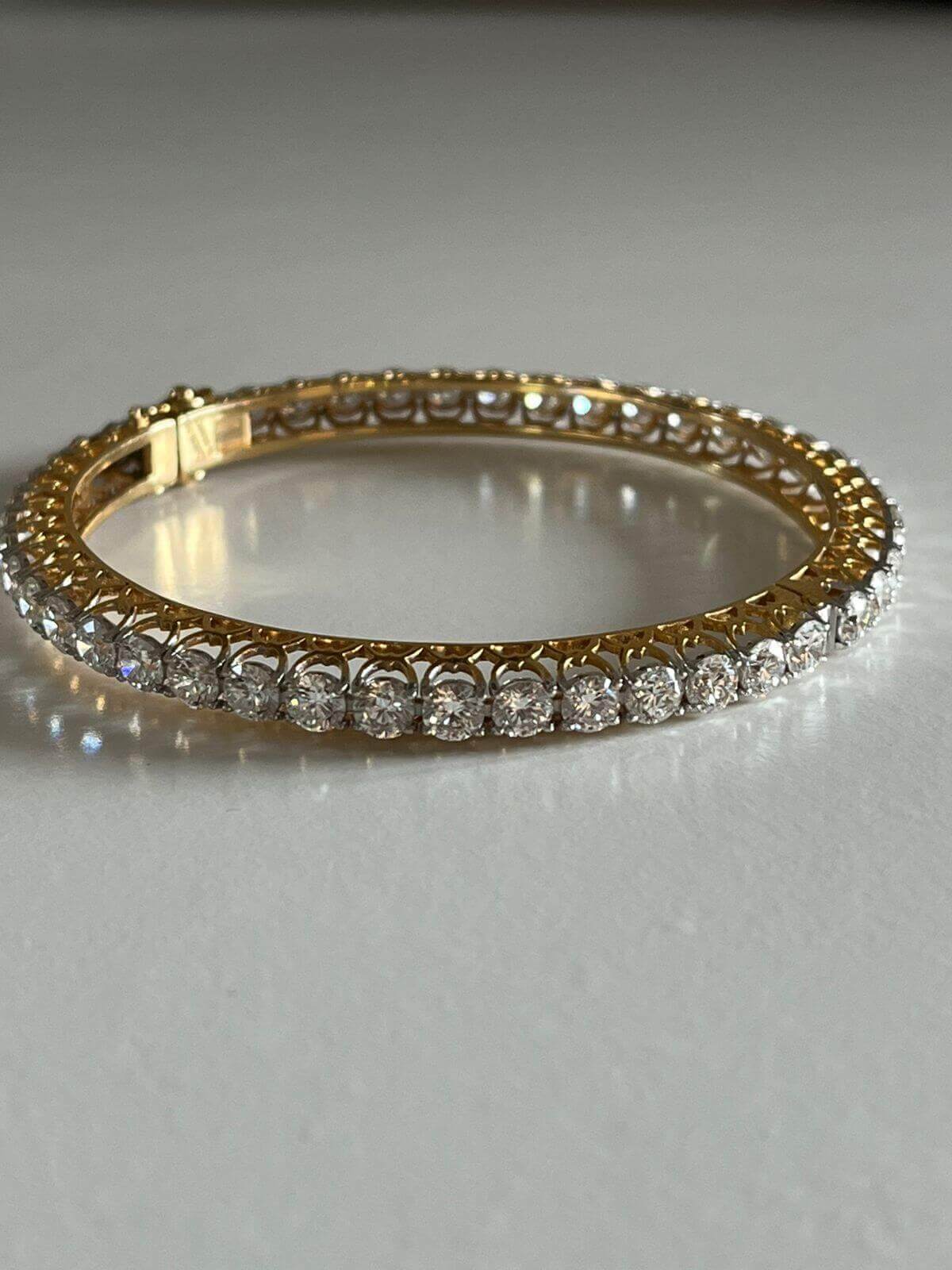 Classic Diamond Solitaire Bangle